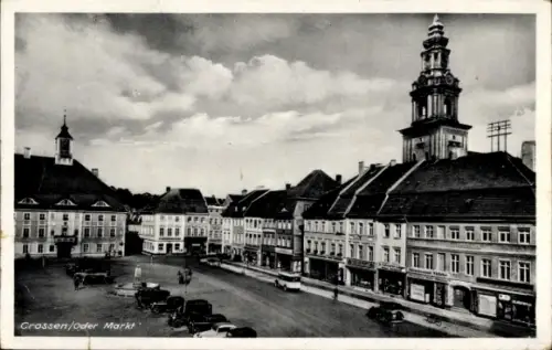 Ak Krosno Odrzańskie Crossen an der Oder Ostbrandenburg, Markt, Geschäftshäuser
