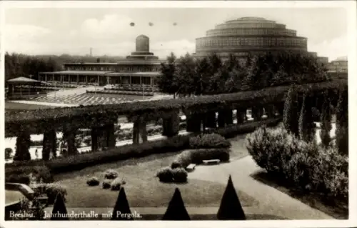 Ak Wrocław Breslau Schlesien, Jahrhunderthalle mit Pergola