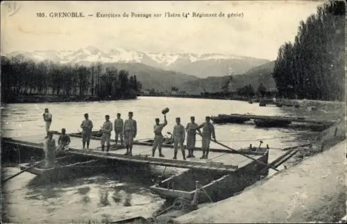 Ak Grenoble Isère, Exercices de Pontage sur l'Isere Regiment de genie, Soldaten