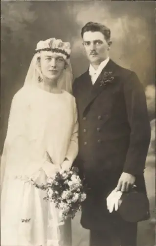 Foto Ak Ehepaar, Hochzeitsfoto