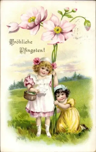 Ak Zwei Mädchen mit großer Blume auf einer Wiese