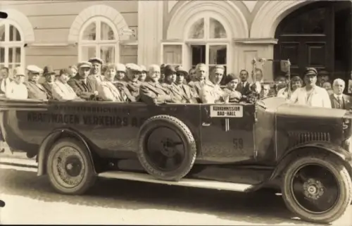 Foto Ak Bad Hall, Autobus, Kurkommission, Kraftwagen Verkehrs AG