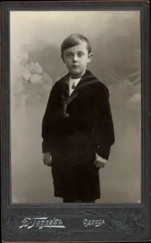 Kabinett Foto Kinderportrait, Junge im Matrosenhemd, Odessa