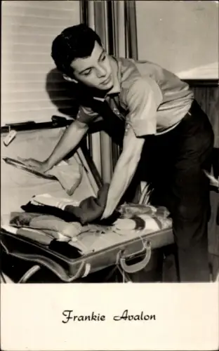 Ak Schauspieler Frankie Avalon, Porträt