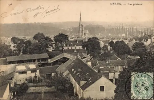 Ak Melun Seine et Marne, Vue générale von  Kirche im Hintergrund, mehrere Dächer