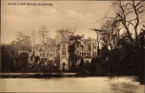 Ak Warwick Warwickshire England, Guy's Cliff House,  Wasser, Bäume,  Architektur