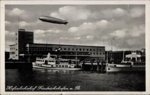 Ak Friedrichshafen am Bodensee, Hafenbahnhof, Zeppelin, Dampfschiffe