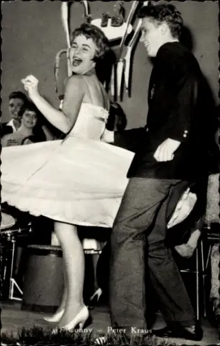 Ak Schauspieler und Sänger Peter Kraus und Conny Froboess, Portrait