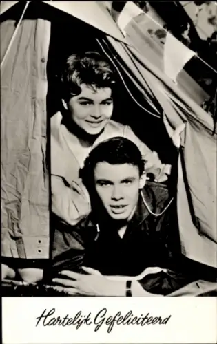 Ak Sängerin und Schauspielerin Conny, Cornelia Froboess, Peter Kraus, Filmszene, Zelt