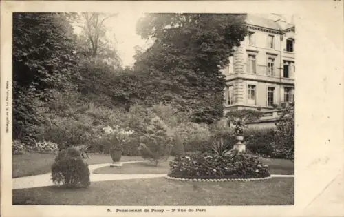 Ak Paris XVI Passy,  Pensionnat de Passy, Park