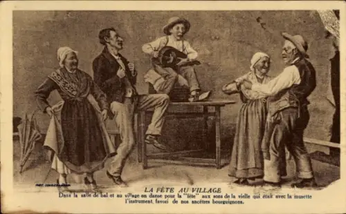 CPA Fete au Village, Dans la salle de bal et au village on danse