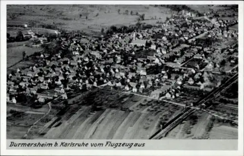 Ak Durmersheim in Baden, Luftaufnahme von  Häuseransicht, Städtische Umgebung, 1941