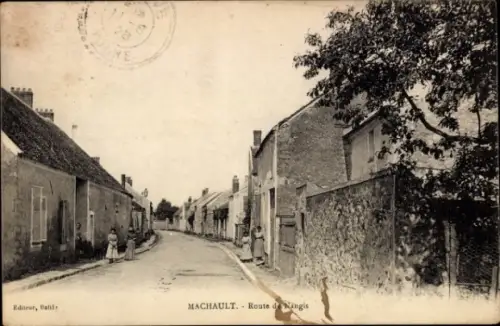 Ak Machault Seine et Marne, Route de Nangis