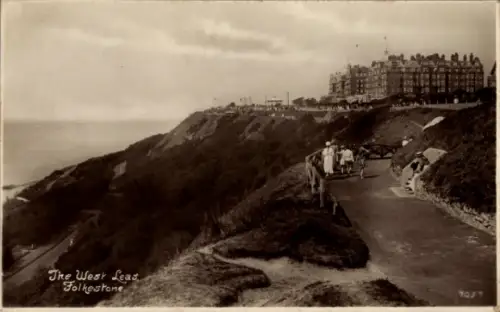 Ak Folkestone Kent England, The West Leas