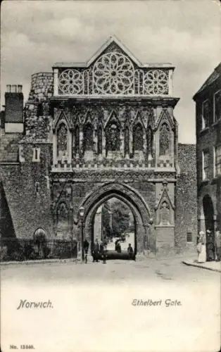Ak Norwich Norfolk England,  Ethelbert Gate