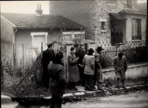 Foto Palaiseau Essonne, Männer, Wohnhaus