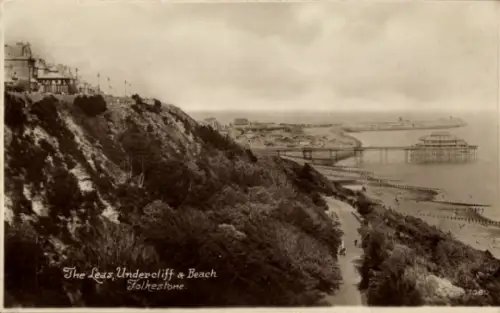 Ak Folkestone Kent England, Küstenansicht, Strandpromenade, Folkestone