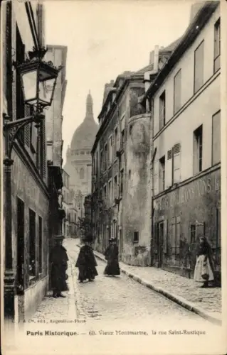 Ak Paris XVIII Montmartre, Straße in Montmartre,  Gebäude, Personen in alten Kleidern