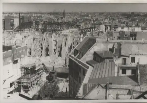 Original Foto Berlin-Schöneberg, Panorama-Blick vom Kathreinerhaus, um 1945/46, ca. 12x17 cm