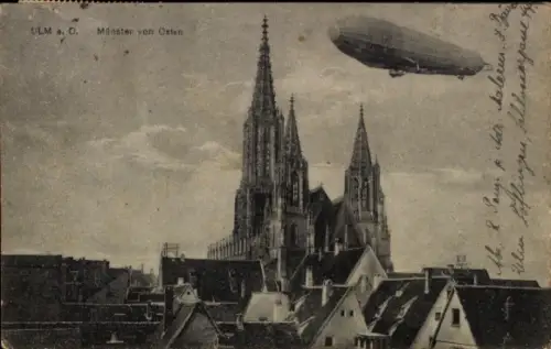 Ak Ulm an der Donau, Münster von Osten, Zeppelin