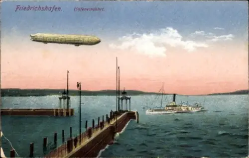 Ak Friedrichshafen am Bodensee, Dampfer, Zeppelin, Hafeneinfahrt