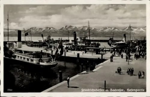 Ak Friedrichshafen am Bodensee, Dampfer im Hafen