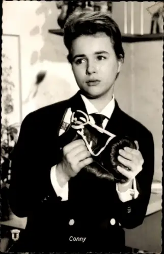 Ak Schauspielerin Conny, Cornelia Froboess, Portrait, Film Hula-Hopp, Conny