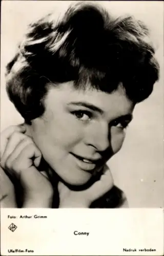 Ak Schauspielerin und Sängerin Cornelia Froboess, Conny, Portrait