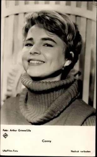 Ak Schauspielerin und Sängerin Cornelia Froboess, Conny, Portrait
