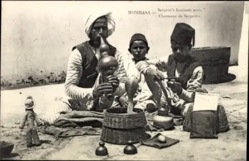 Ak Mombasa Kenia, Schlangenbeschwörer