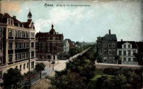 Ak Riesa an der Elbe Sachsen,  Blick in die Bismarckstraße, Stadtansicht, 