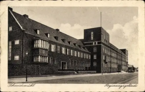 Ak Piła Schneidemühl Pommern, Regierungsgebäude