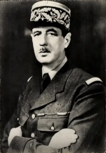 Ak General Charles de Gaulle, Portrait in Uniform