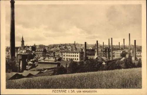 Ak Meerane in Sachsen, Stadtansicht  Fabriken, Schornsteine, Landschaft