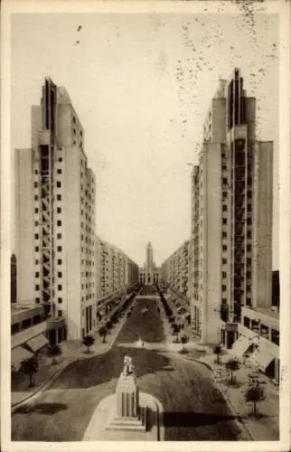 Ak Villeurbanne Rhône, Stadtansicht, moderne Gebäude, Straße, Statue