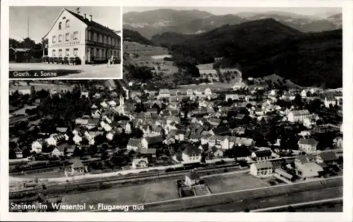 Ak Steinen im Wiesental Schwarzwald Baden, Luftaufnahme von Steinen, Gasthaus zur Sonne, schöne F