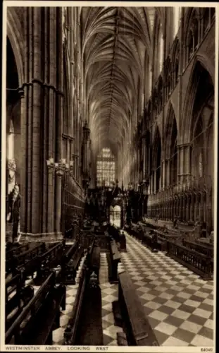 Ak City of Westminster London England,  Innenansicht, Blick nach Westen, Schwarz-Weiß-Foto
