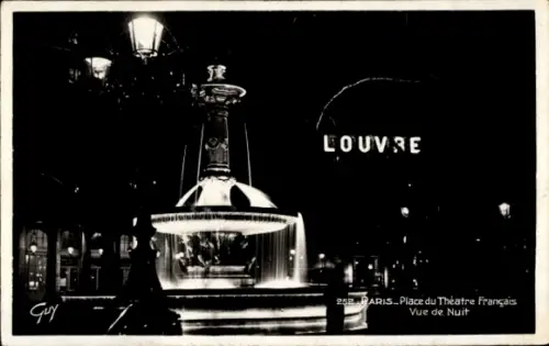 Ak Paris I Louvre, Brunnen, Louvre, nächtliche Ansicht, Platz des Französischen Theaters