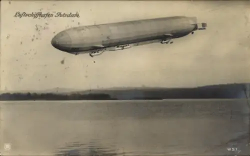Ak Potsdam, Luftschiffhafen, Zeppelin