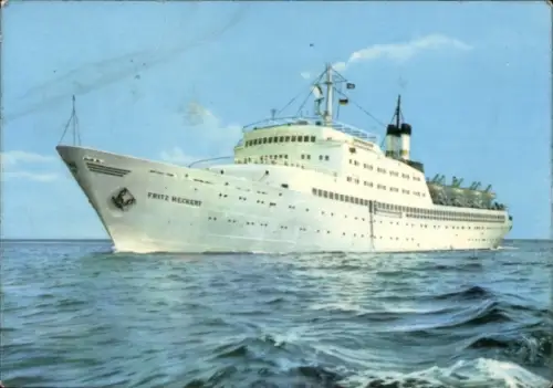 Ak Urlauberschiff GTMS Fritz Heckert