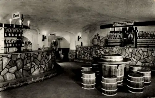 Ak Mayschoß in der Eifel, Restaurant Winzer Verein, Innenansicht