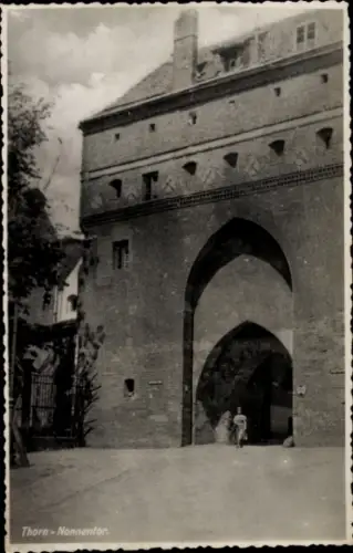 Ak Toruń Thorn Westpreußen, Nonnentor in   Architektur, keine Personen sichtbar