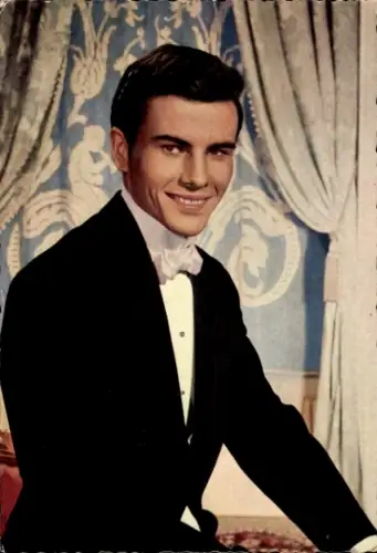 Ak Schauspieler Horst Buchholz, Portrait mit Fliege