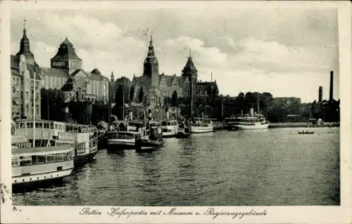Ak Szczecin Stettin Pommern, Hafenpartie, Museum, Regierungsgebäude