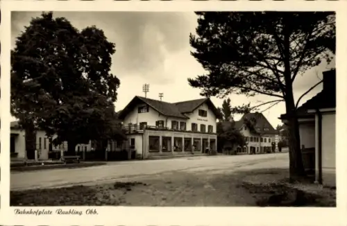 Ak Raubling in Oberbayern, Bahnhofplatz, Gasthaus Andreas Prechtl