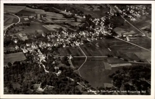 Ak Belsen Mössingen in Württemberg, Luftaufnahme von Belsen, Dörfer, Felder, Landschaft
