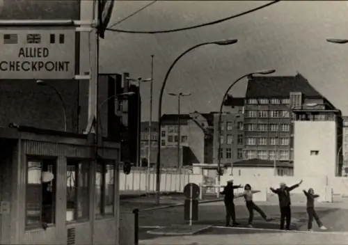 Ak Berlin Mitte, Checkpoint Charlie, Allied Checkpoint