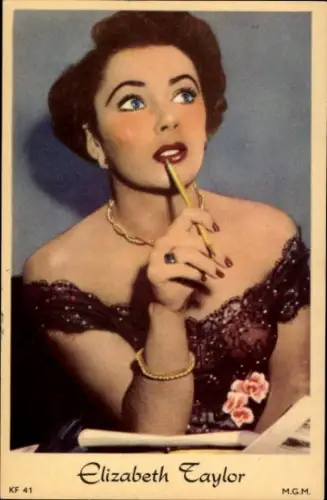 Ak Schauspielerin Elizabeth Taylor, Portrait