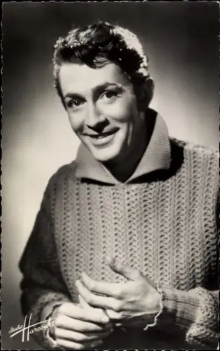 Ak Schauspieler Jean Claude Pascal, Portrait