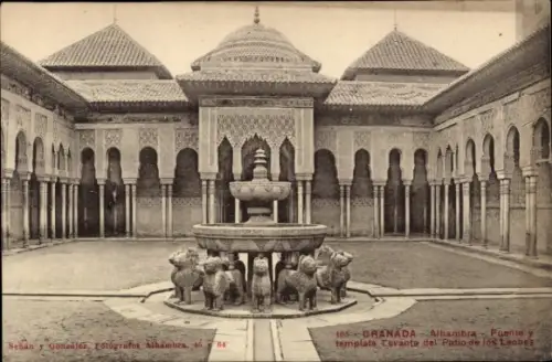 Ak Granada Andalusien Spanien, Alhambra, Patio de los Leones, Brunnen, Löwen, Fotografie